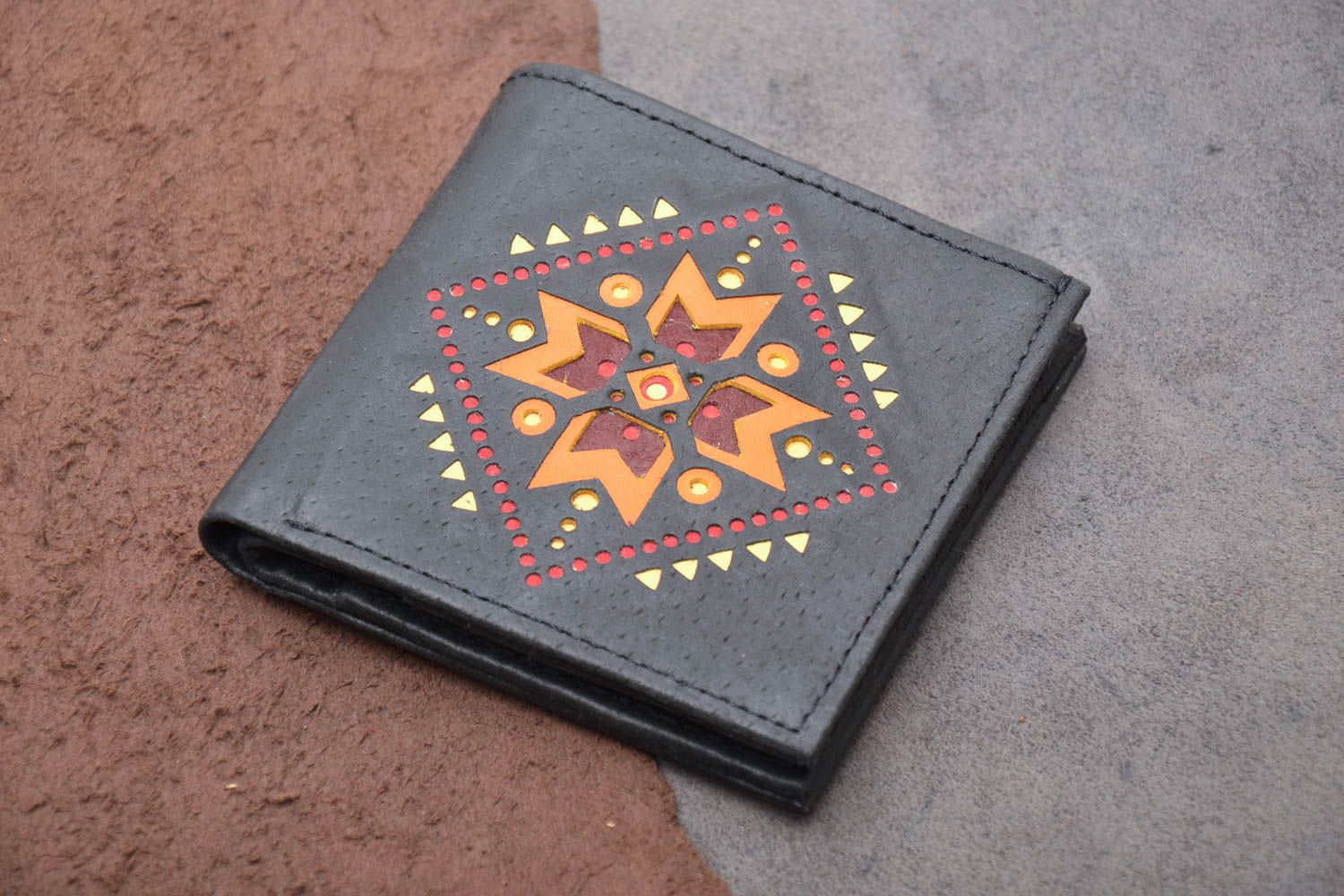 Women's leather wallet with application photo 2