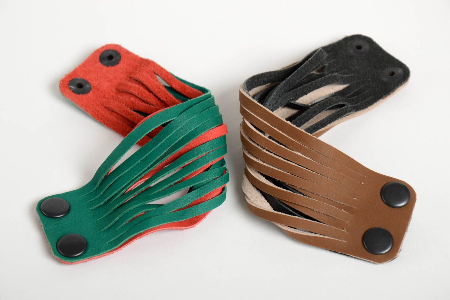 Bunte breite Damen Armbänder handmade Leder Schmuck Frauen Accessoires 2 Stück  foto 3