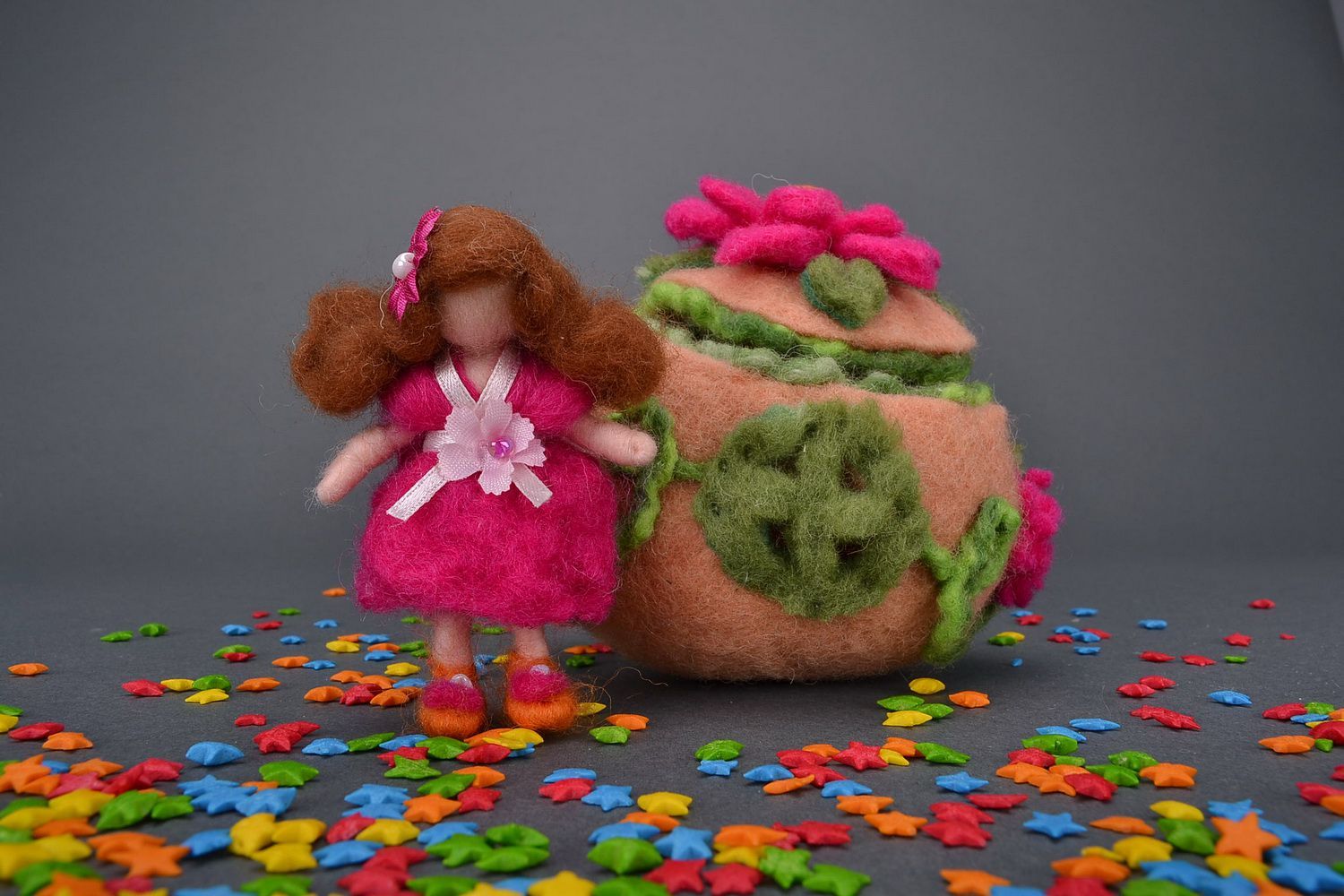 Woolen toy Thumbelina in the house photo 5