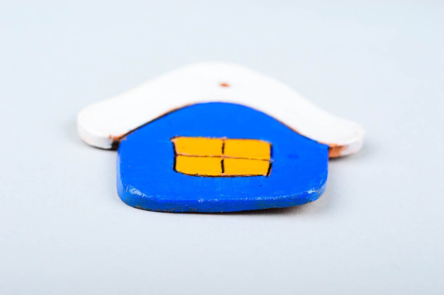 Игрушка на елку хэнд мэйд декор для дома глиняная игрушка в виде синего домика фото 4