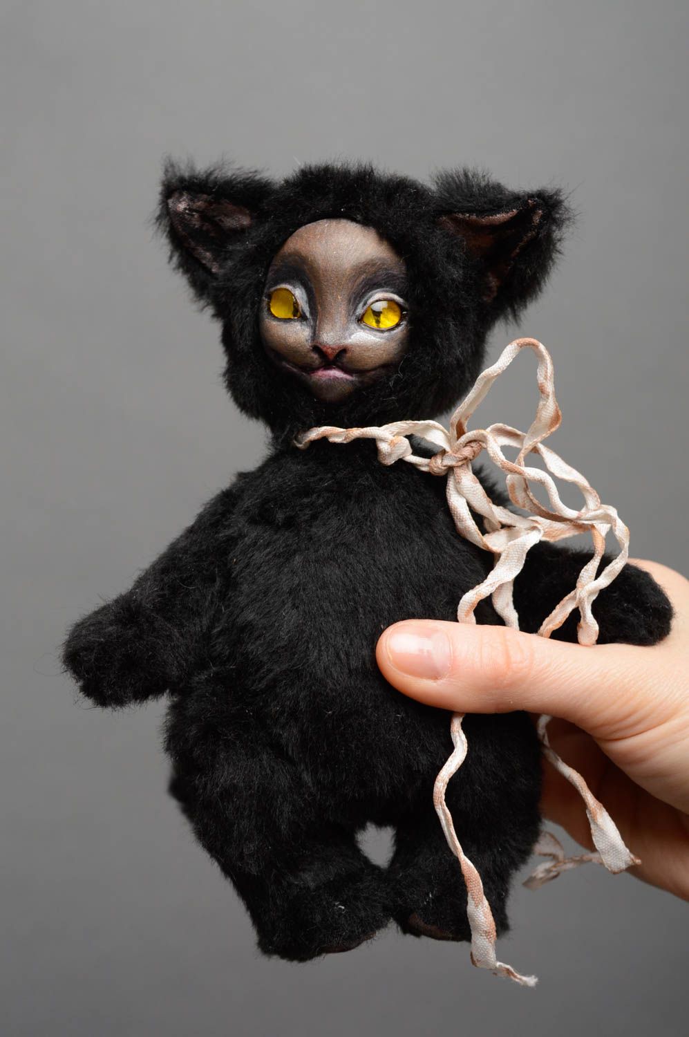 Игрушка из самозатвердевающей глины черный кот фото 3