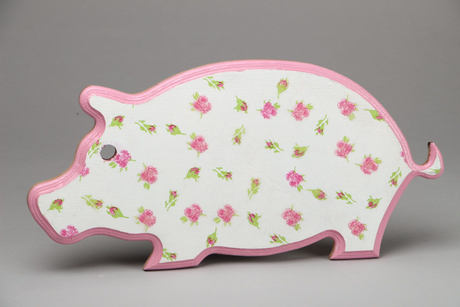 Tabla de cortar decorada en forma de un cerdo foto 1