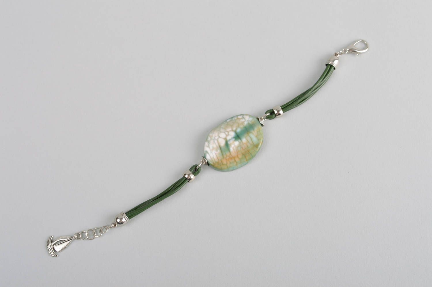 Bracelet en agate et cuir Bijou fait main vert design Cadeau pour femme photo 5