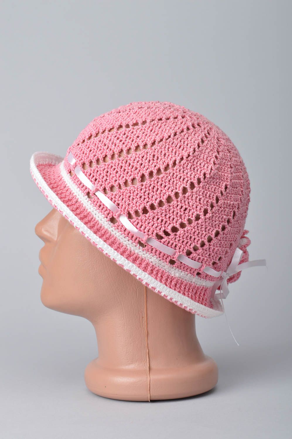 Вязаная шляпа ручной работы детская шляпа темно розовая головной убор красивая фото 3
