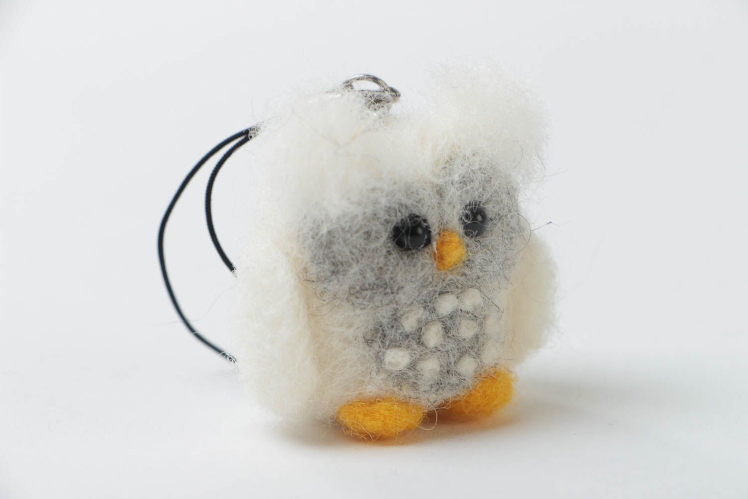 Children's handmade funny small felt keychain in the shape of owl photo 2