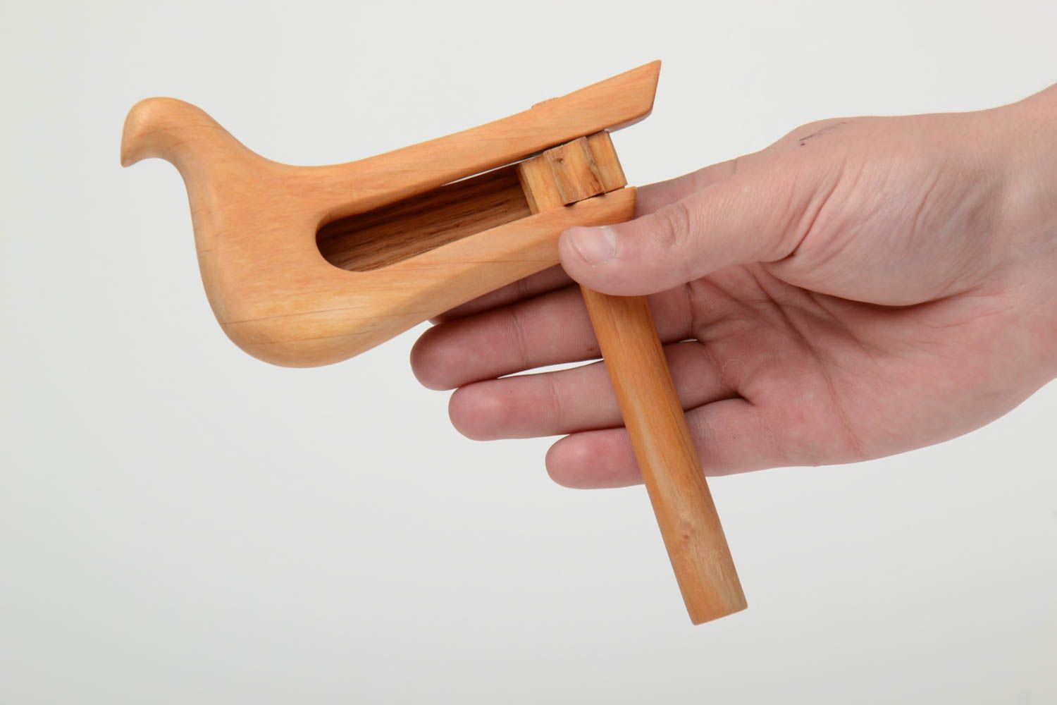 Деревянная народная игрушка ручной работы пропитанная льняным маслом оригинальная фото 5