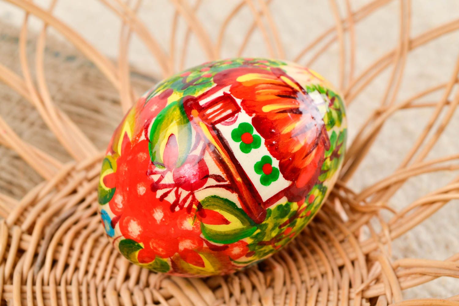 Huevo original de madera hecho a mano elemento decorativo regalo para Pascua
 foto 1