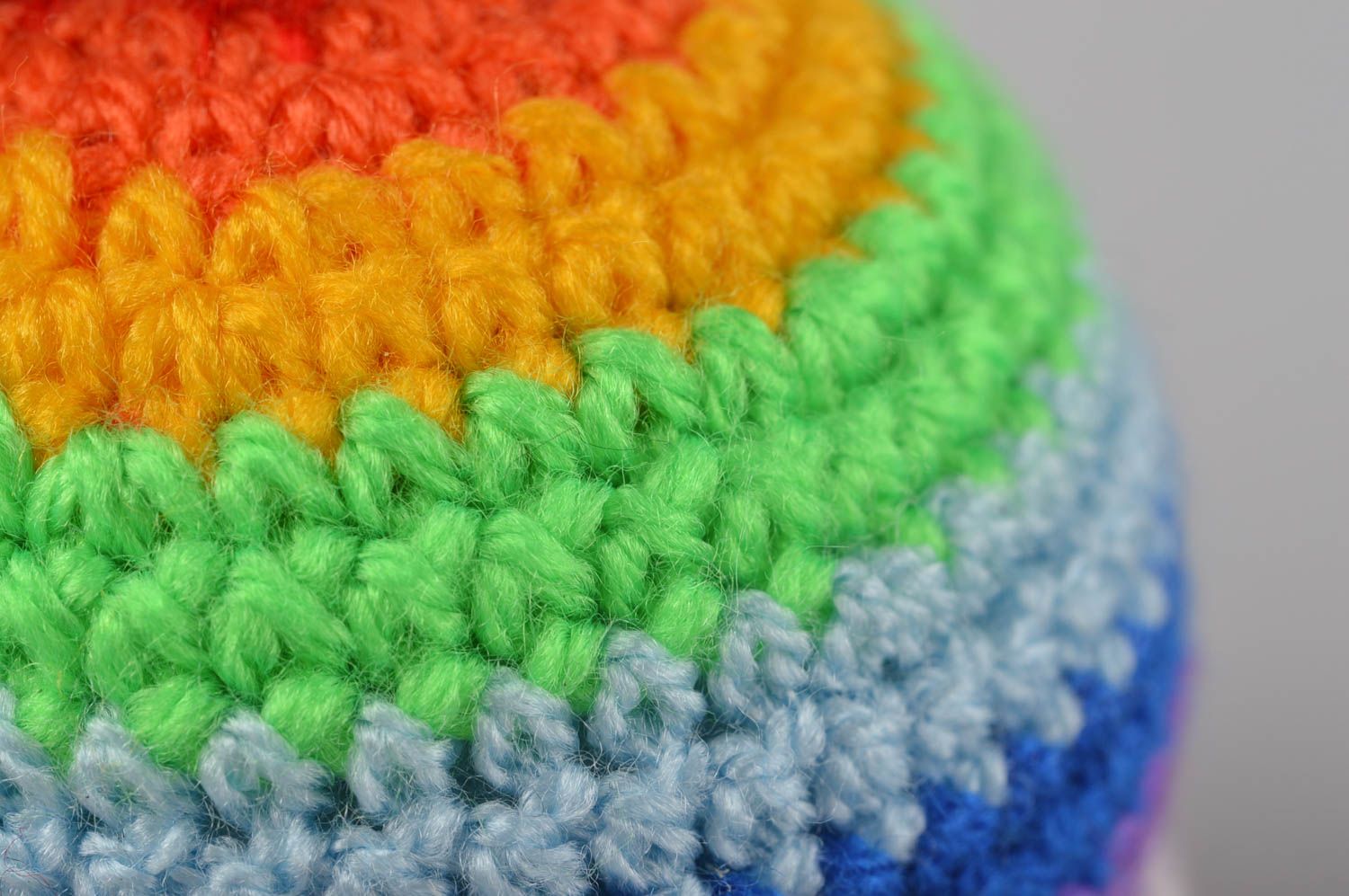 Jouet tortue Peluche faite main tricotée au crochet multicolore Cadeau enfant photo 5