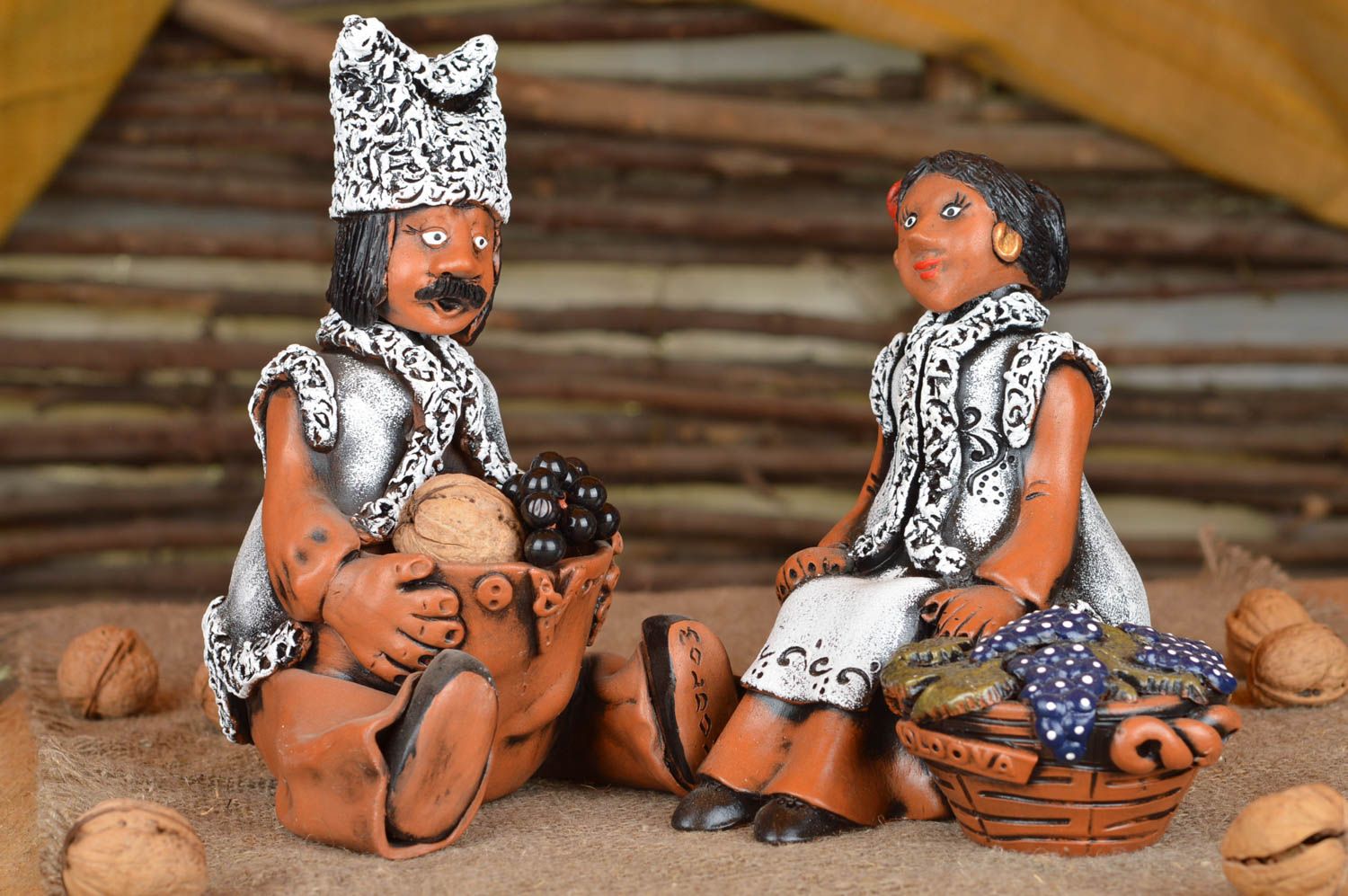Handmade Deko Figuren aus Keramik Ton Figuren Deko aus Naturmaterialien foto 1