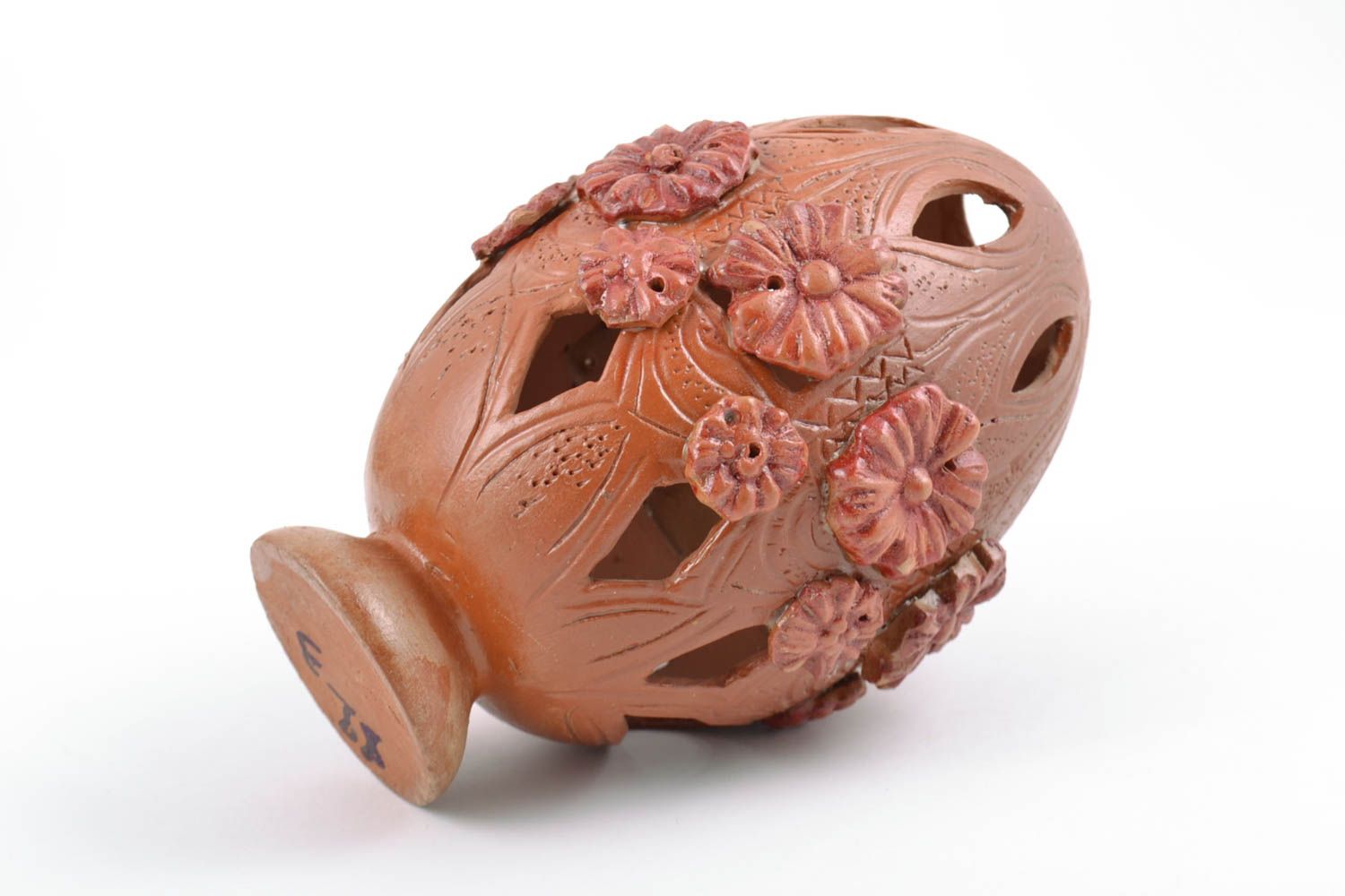 Небольшая ваза в виде яйца с лепным декором красивая коричневая ручной работы фото 5