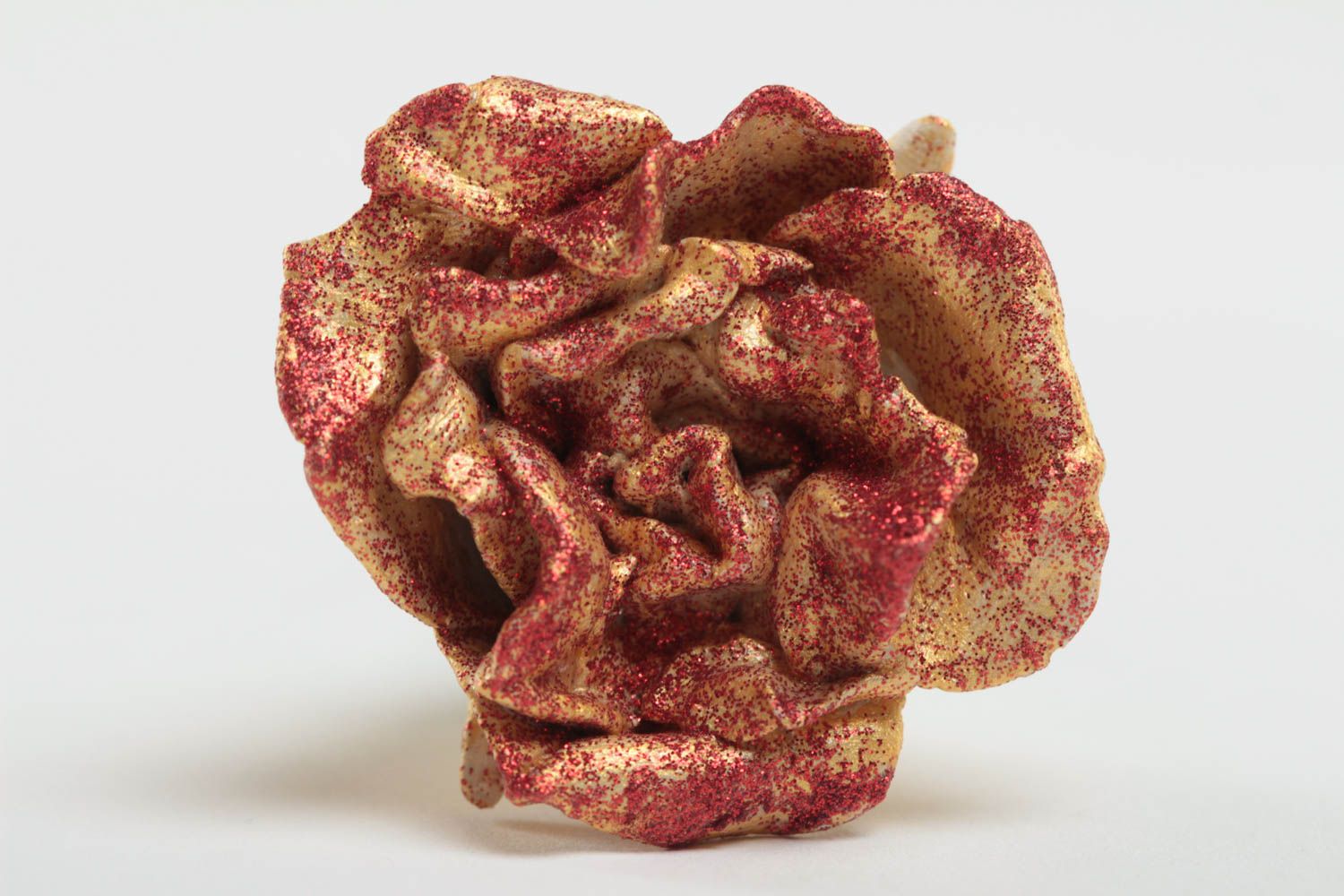 Цветочная заколка из полимерной глины ручной работы оригинальная в виде розы фото 4