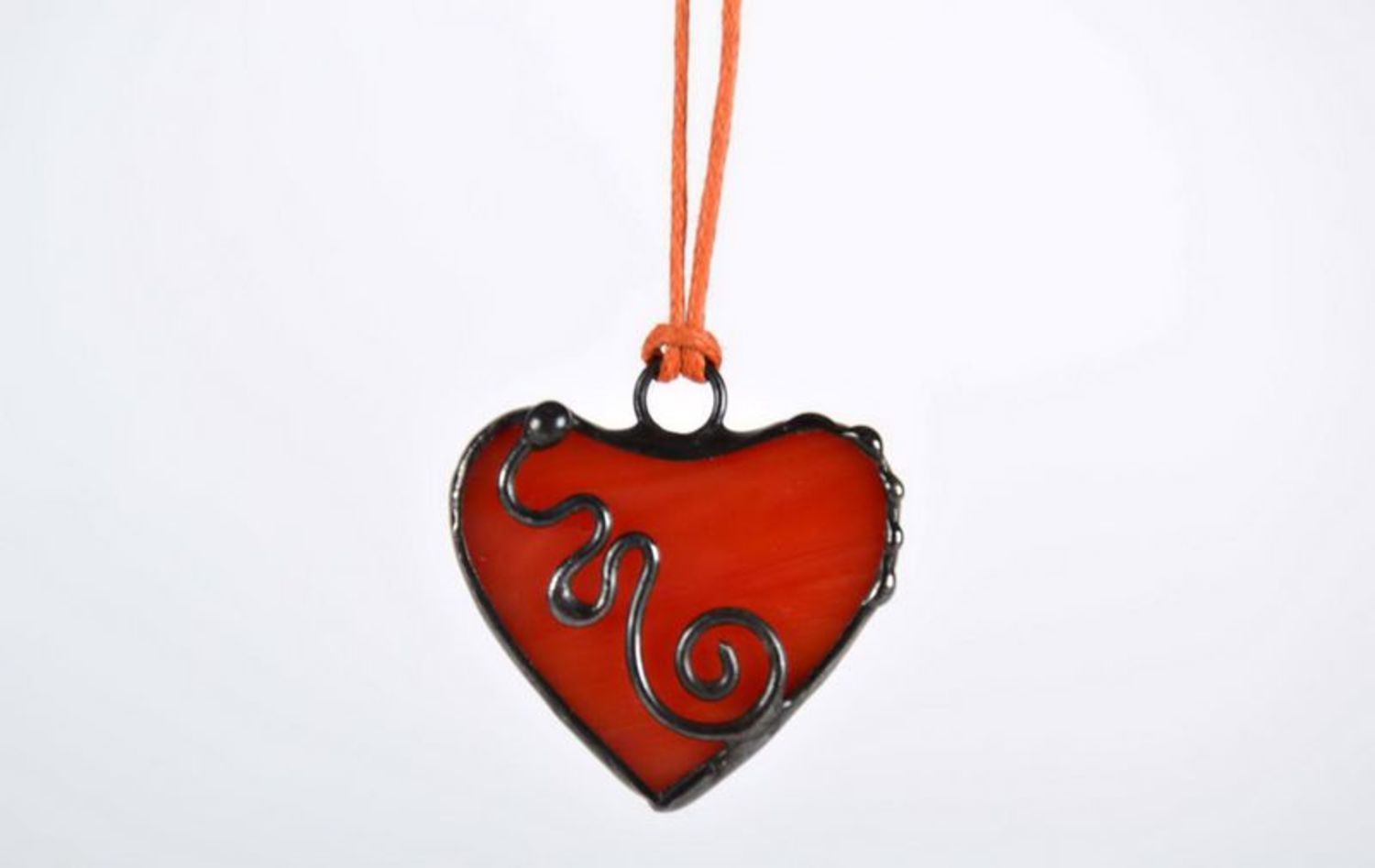 Stained glass heart-shaped pendant photo 1