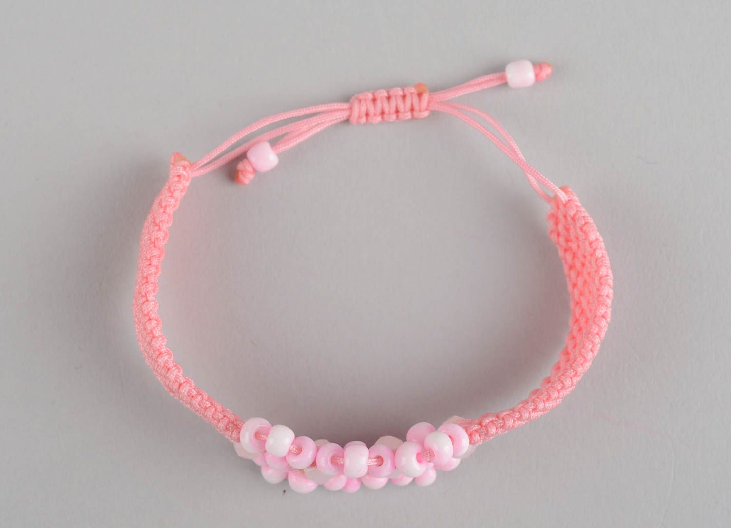 Bracelet textile Bijou fait main rose fils perles de rocaille Accessoire femme photo 3