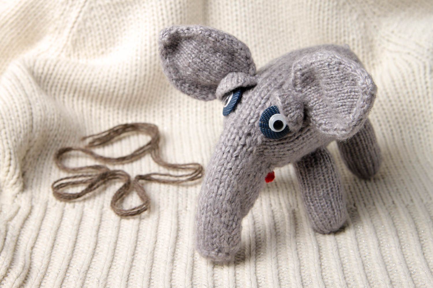 Handmade Strick Kuscheltier Spielzeug Elefant Geschenkidee für Kinder originell foto 1