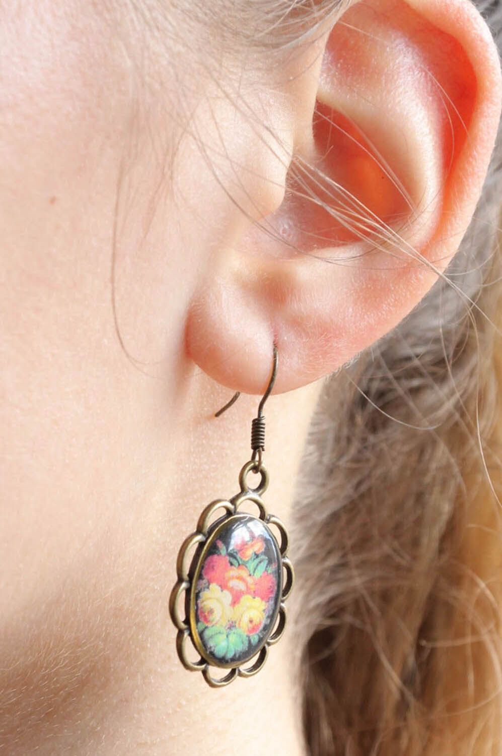 Vintage earrings with flowers  photo 1