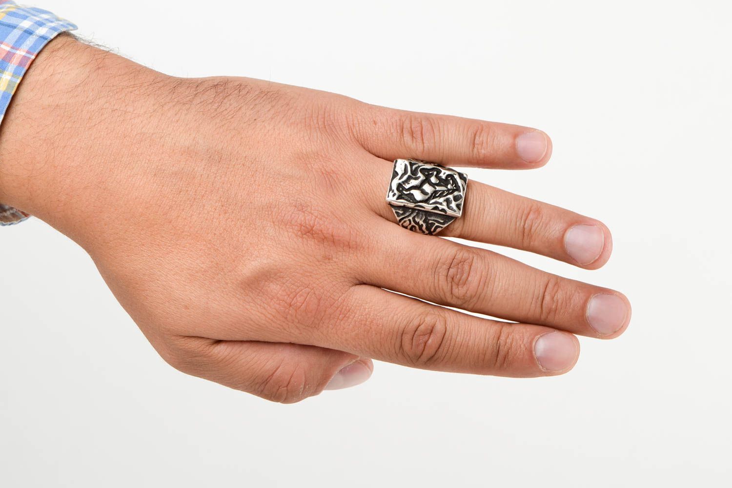 Handmade Ring Damen hochwertiger Modeschmuck ausgefallener Ring aus Metall  foto 2