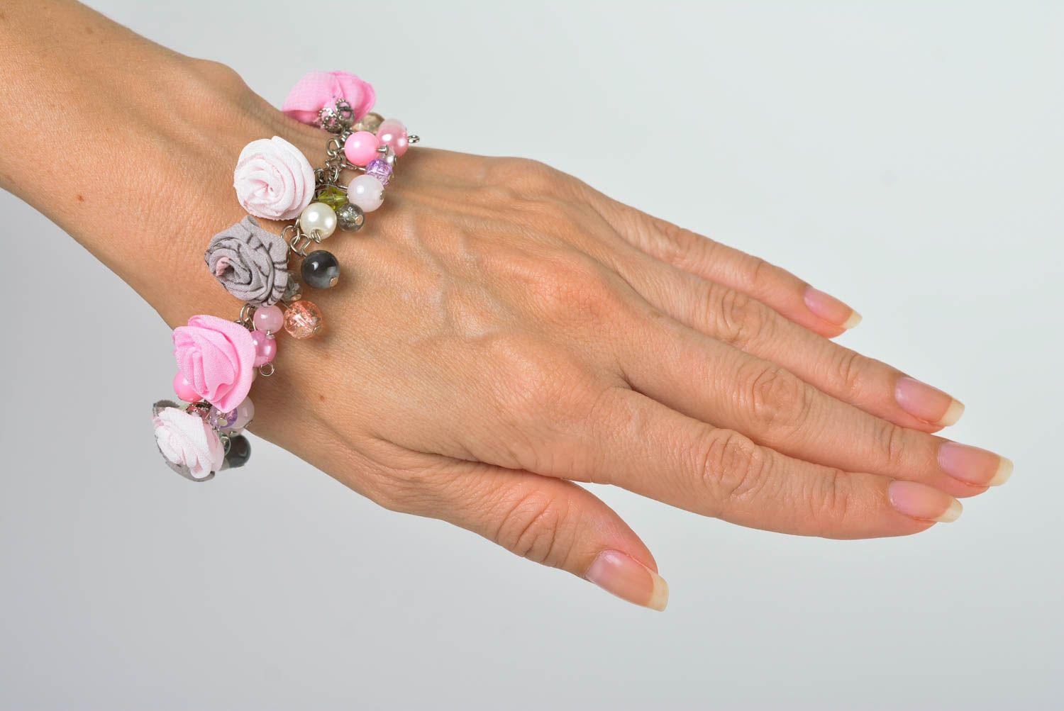 Handmade Schmuck Set aus Textil Blumen Ohrringe Damen Armband zarte rosa Rosen foto 2
