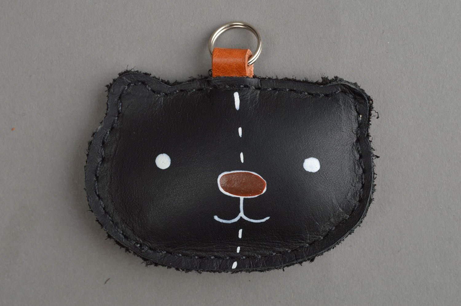 Llavero artesanal en forma de gato negro regalo original accesorios de cuero foto 2