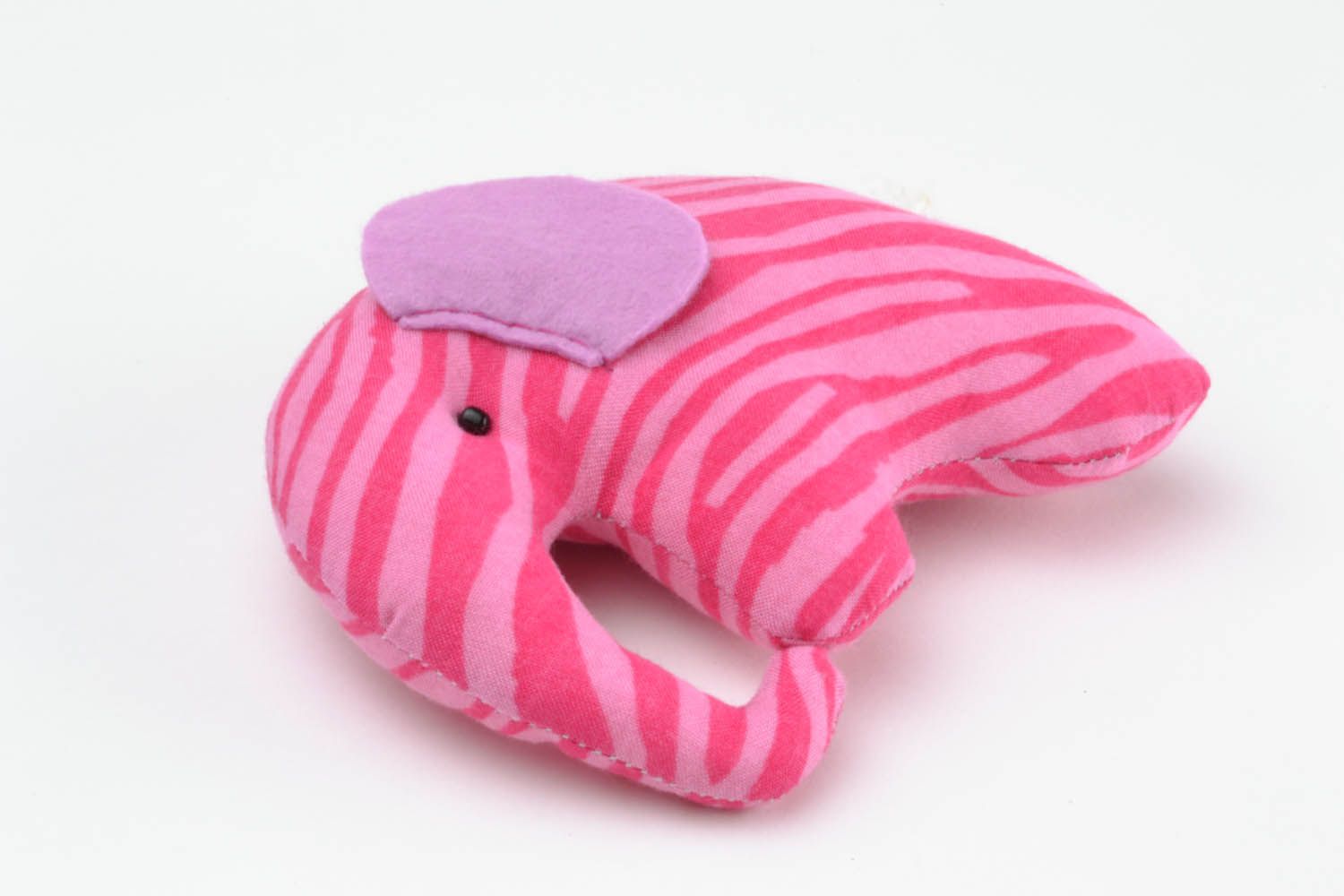 Juguete de peluche hecho a mano Elefantito rosado foto 4