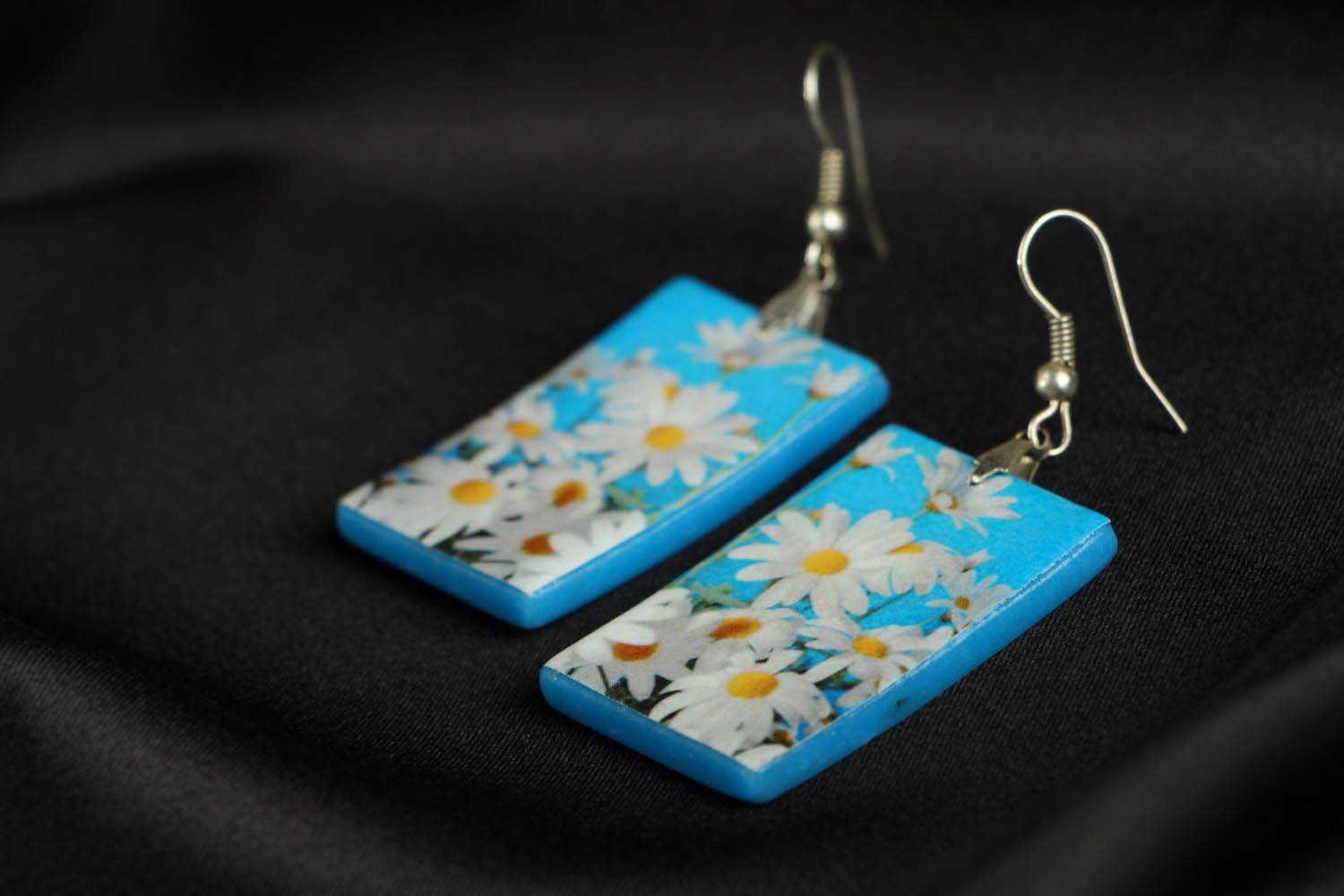 Earrings made ​​of polymer clay Daisies photo 2