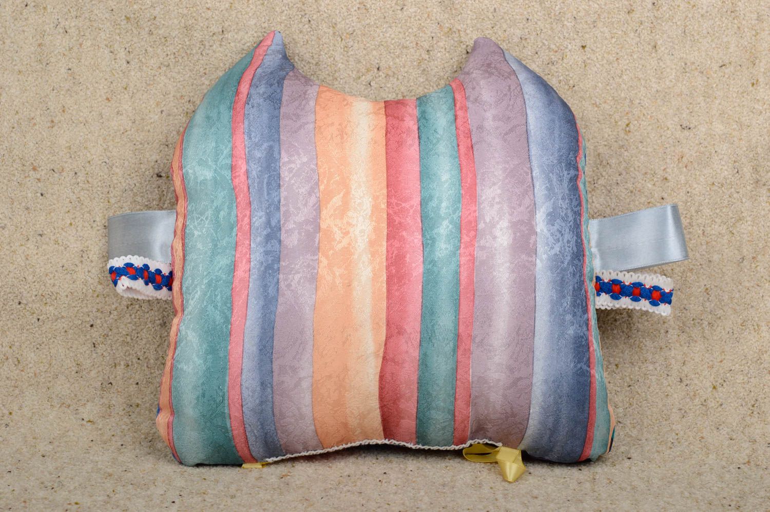 Диванная подушка ручной работы детская игрушка сова из ткани игрушка подушка фото 3
