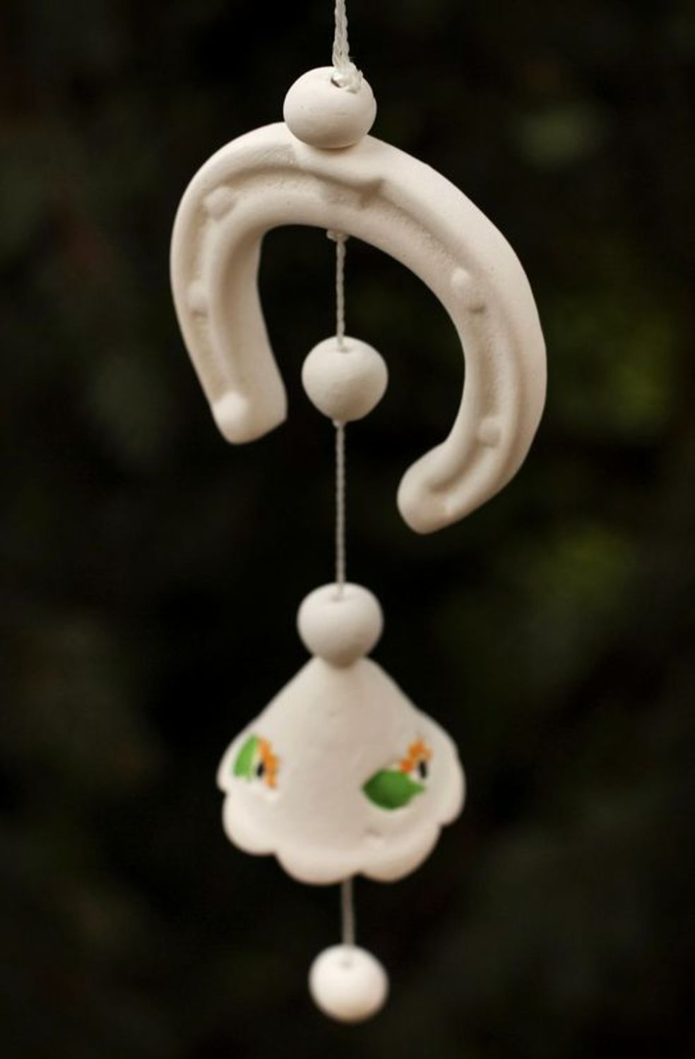 Ceramic hanging bell with horseshoe photo 3