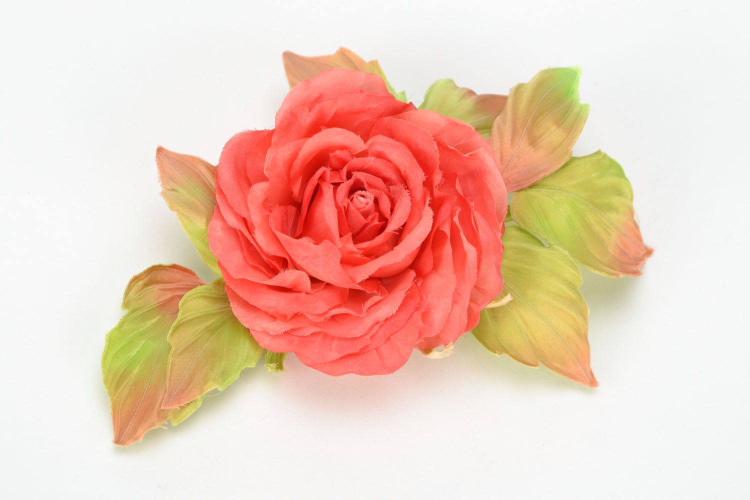 Broche artesanal de seda artificial Rosa foto 1