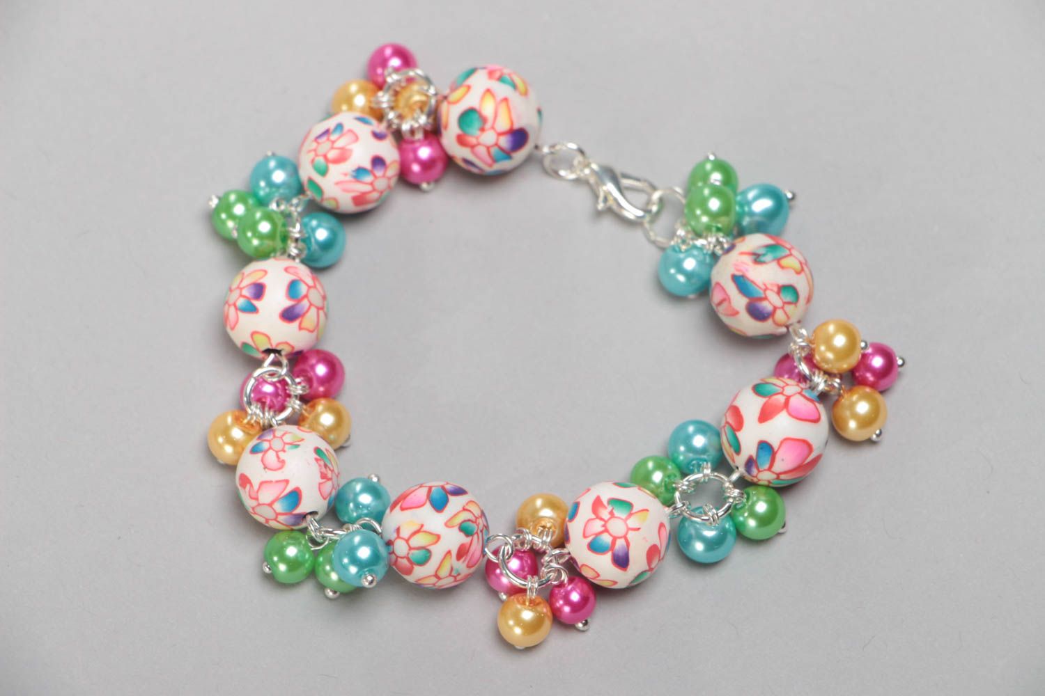 Handmade children's design polymer clay bracelet with ceramic pearls photo 3