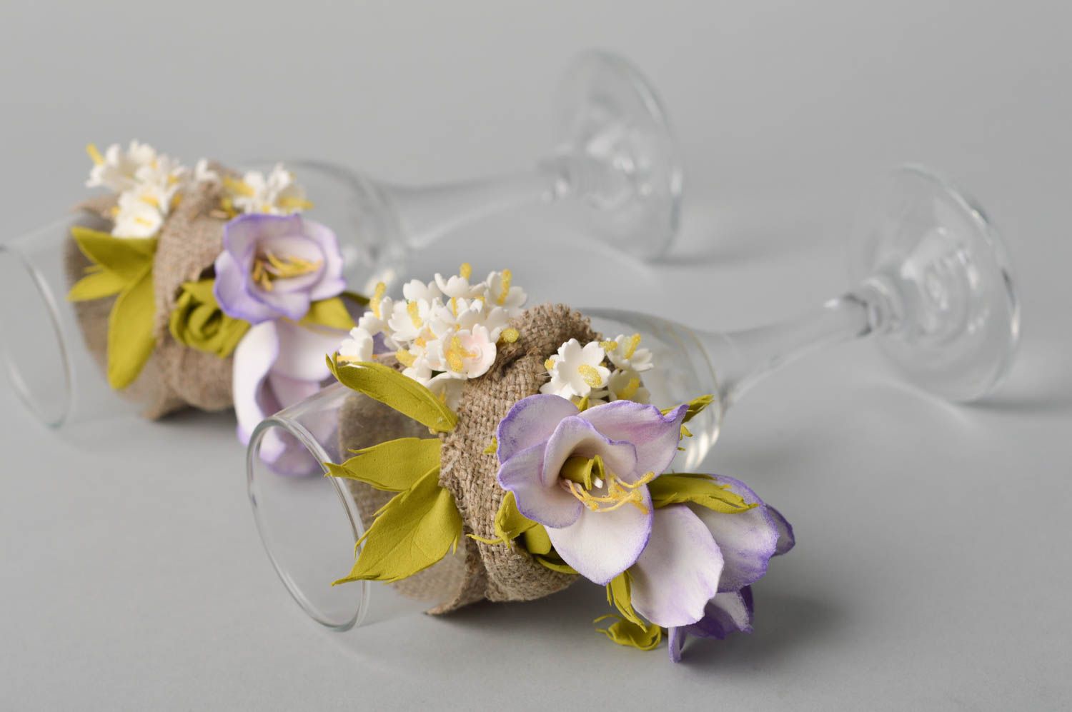 Handmade wedding glasses with flowers unusual glasses for newlyweds gift ideas photo 4