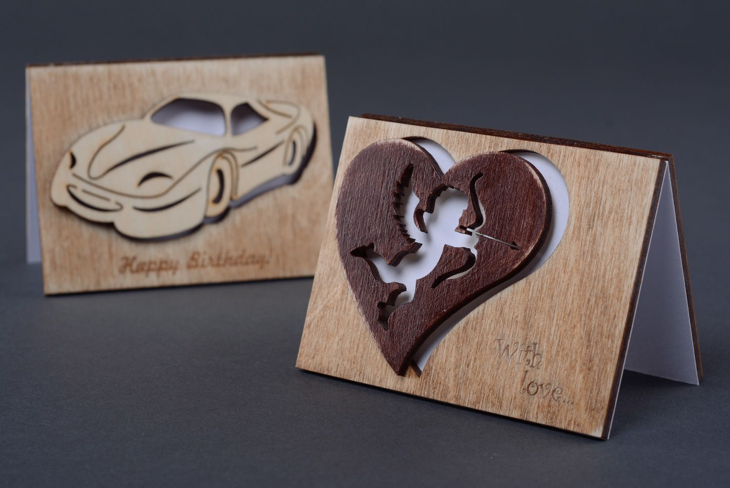 Petite carte de voeux en bois faite main originale romantique avec cupidon photo 4