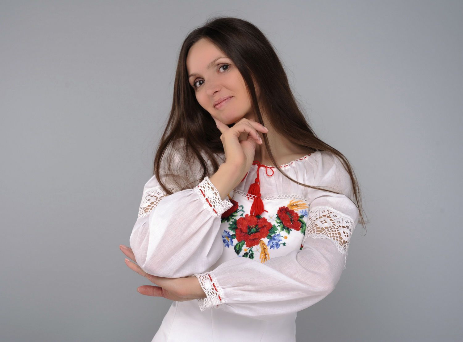 Robe corset blanche ethnique : chemise, corset et jupe  photo 5