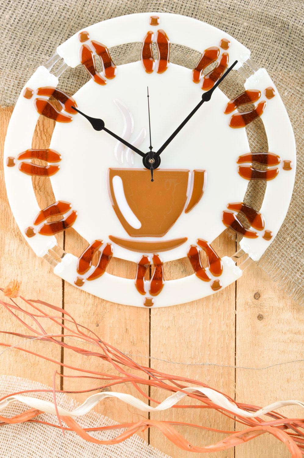 Круглые настенные часы из стекла ручной работы в технике фьюзинг для кухни Кофе фото 1