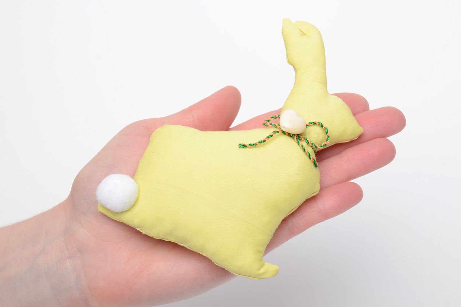 Juguete decorativo hecho a mano de algodón con forma de conejo foto 5