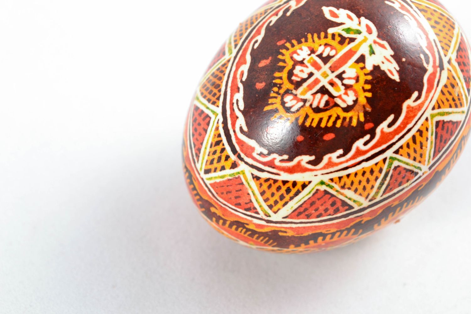 Handmade painted egg for Easter decor photo 5