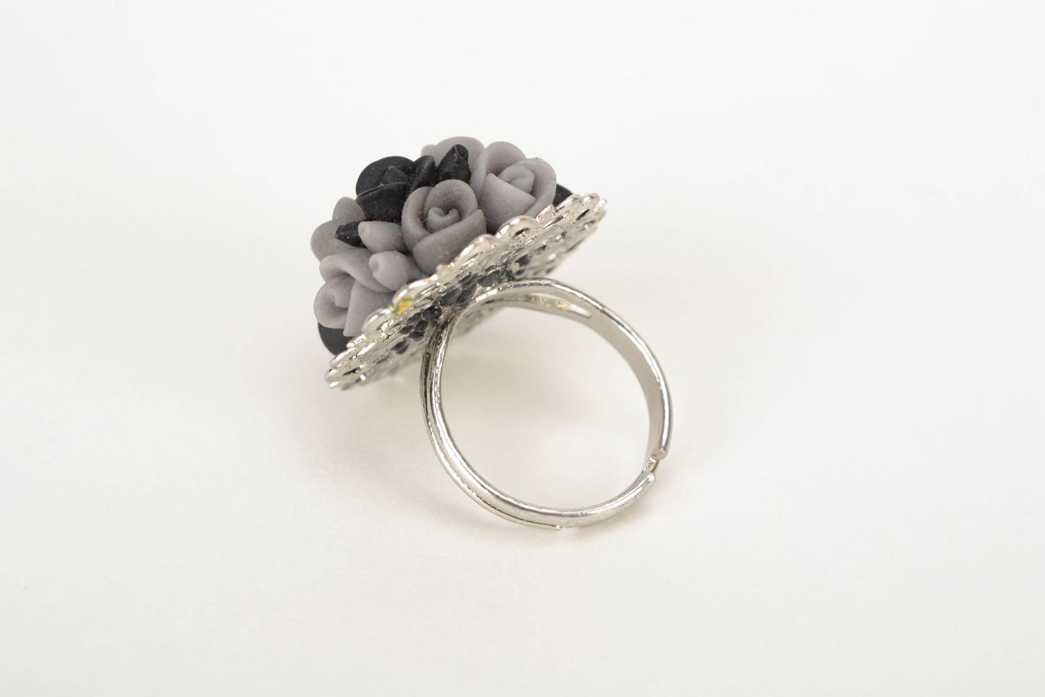 Polymer clay ring with gray roses photo 4