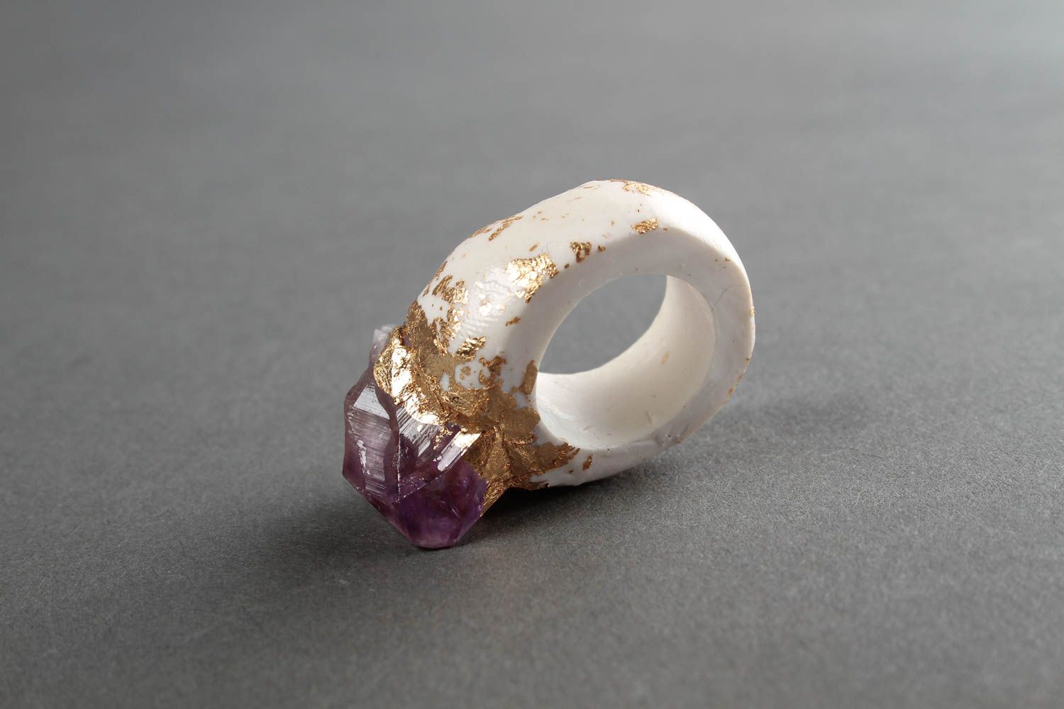 Кольцо ручной работы украшение из полимерной глины украшение кольцо с самоцветом фото 4