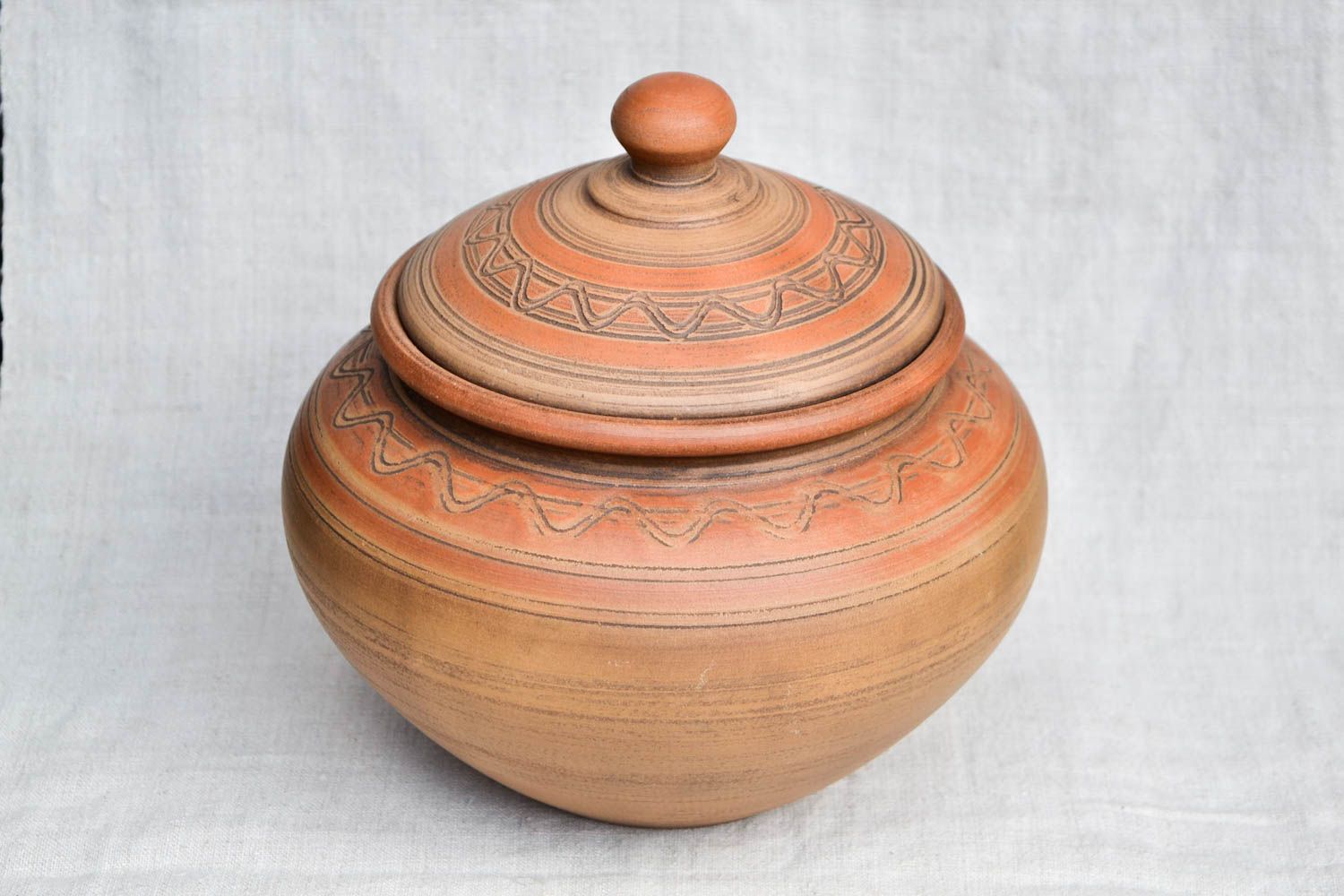 100 oz ceramic handmade baking pot with a lid in ethnic style 3,8 lb photo 4