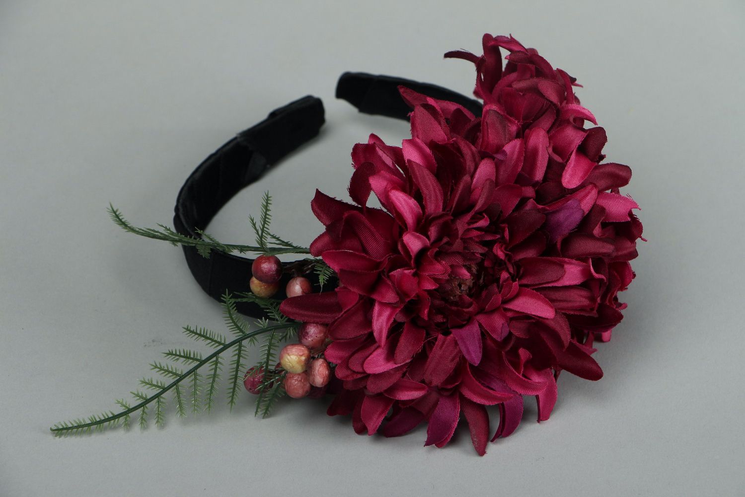 Handmade Haarreif mit Blumen Kirschbraune Chrysanthemen foto 3