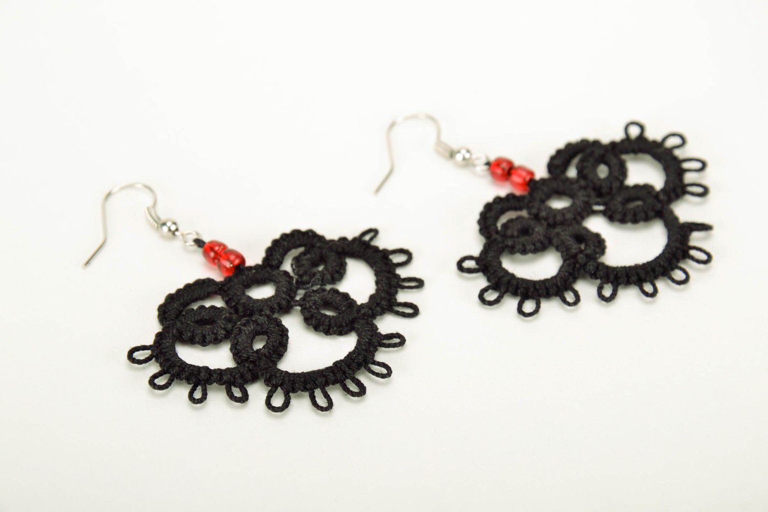 Earrings made from woven lace Black Clover photo 2