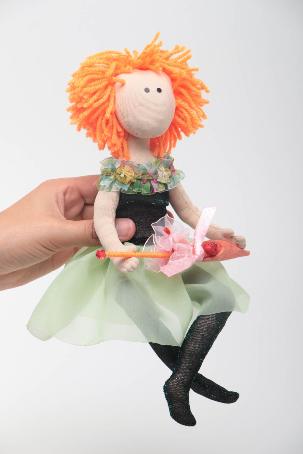 Текстильная кукла из атласа акрила и шифона авторская игрушка для декора дома фото 5