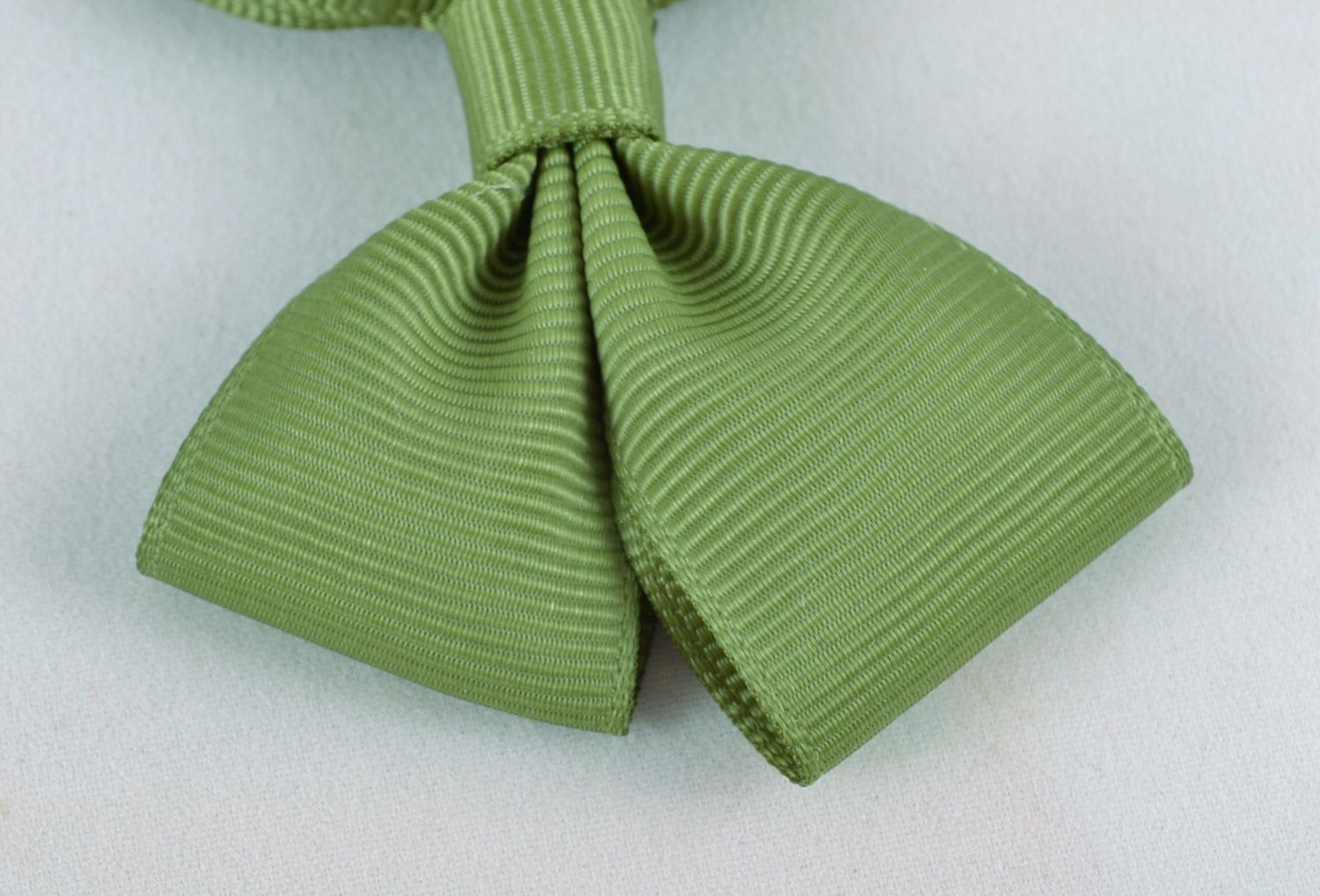 Green handmade beautiful stylish bow ribbons for scrunchy or hair pin set of 2 pieces photo 4