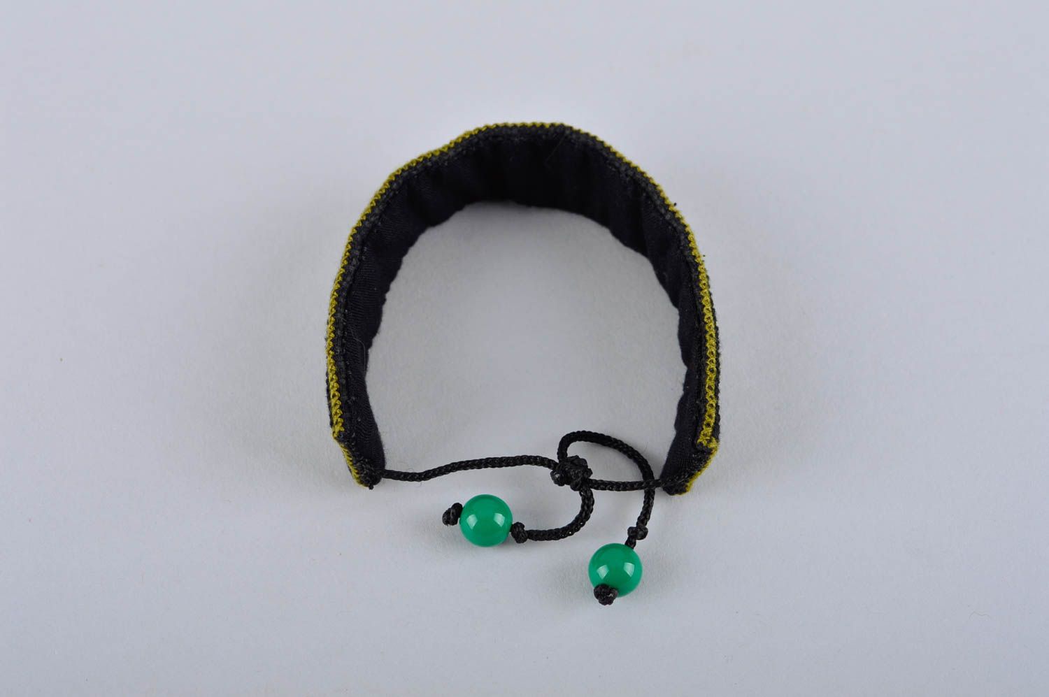 Bracelet textile Bijou fait main vert noir aux ornements Accessoire femme photo 3