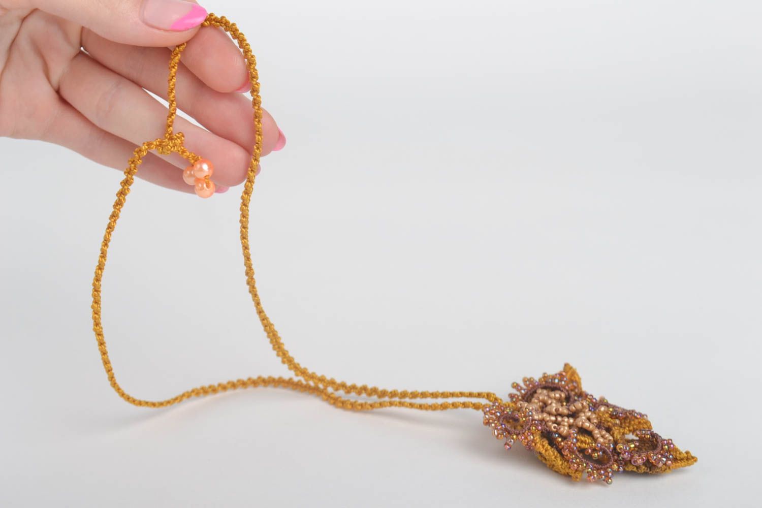 Handmade neck jewelry beautiful beaded pendant stylish flower accessory photo 5