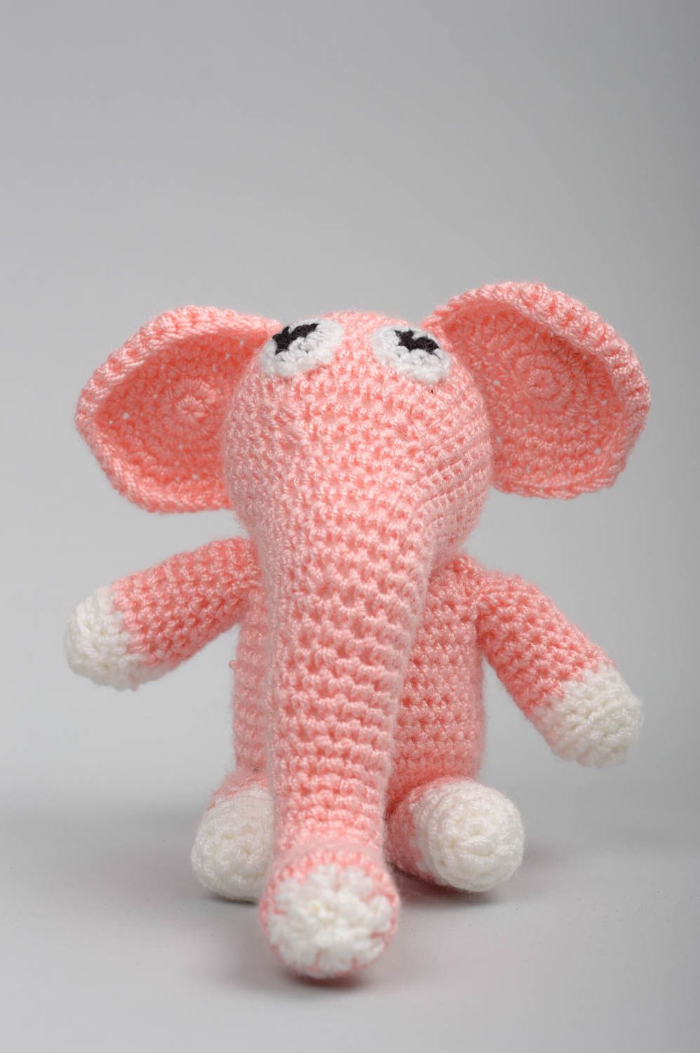 Jouet éléphant rose Peluche faite main tricotée au crochet Cadeau enfant photo 1