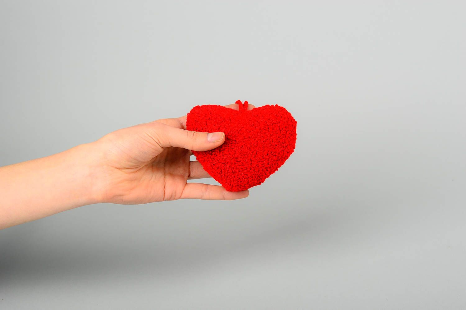 Coeur à suspendre fait main Suspension décorative rouge Décoration maison photo 2