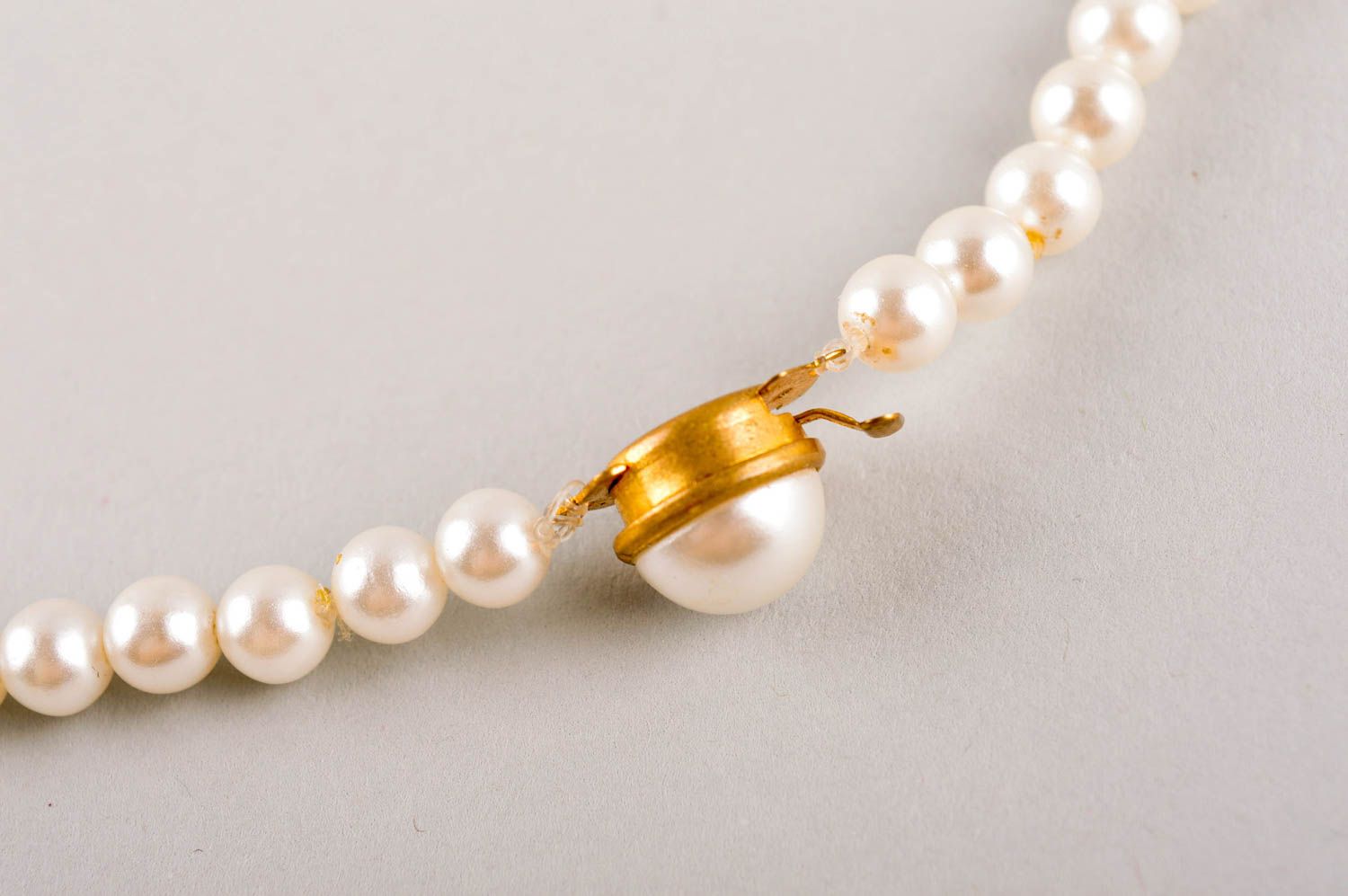Collier blanc Bijou fait main perles fantaisie design élégant Cadeau femme photo 4