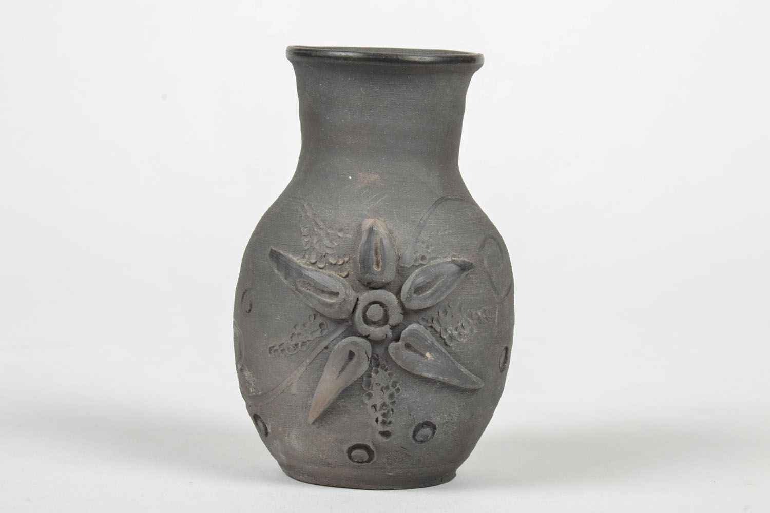 Statuetta vaso in argilla fatta a mano figurina decorativa in ceramica 
 foto 2