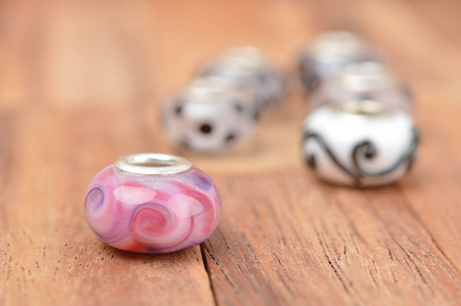 Stylish handmade glass bead glass beads jewelry making supplies small gifts photo 2