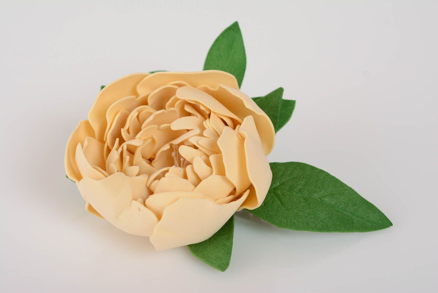 Zarte beige Brosche Blume aus Foamiran handgemachter Schmuck für Frauen Pfingstrose foto 5