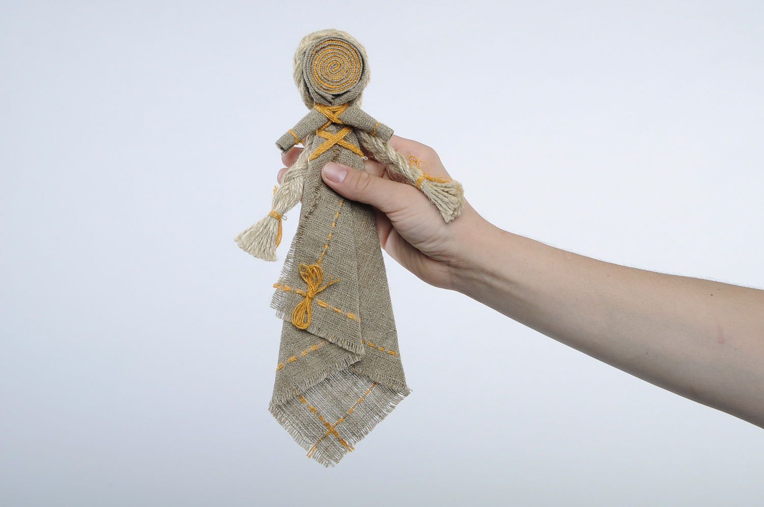 Puppe-Amulett für Heranziehung des Glückes foto 3